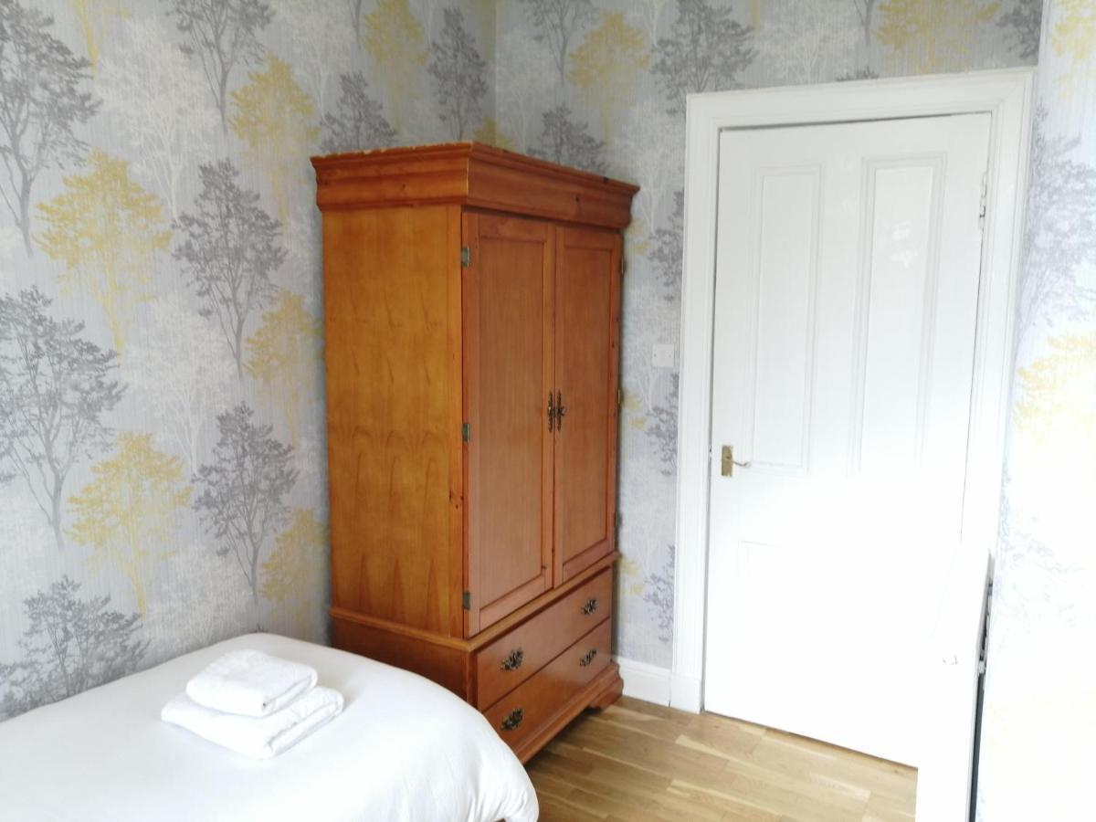 Portum -John St Apartment Helensburgh Bagian luar foto